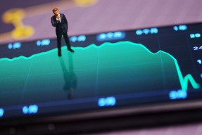 爱游戏官方网站-包含FTX遭遇大幅下滑超189%，投资者恐慌性抛售的词条